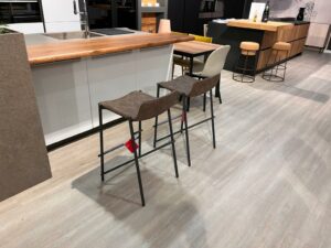 PROMO - SET 2 SGABELLI TRAMPOLIERE BY MIDJ - immagine 2